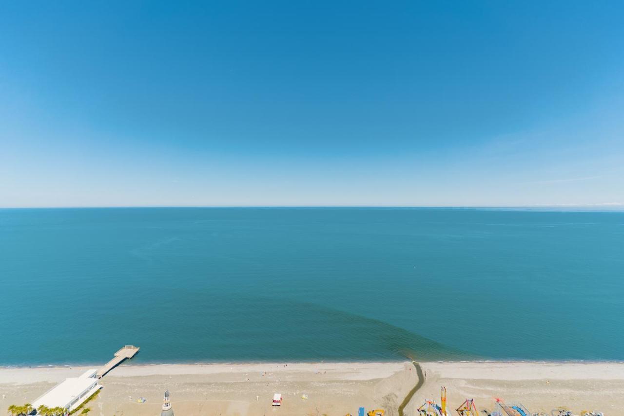G-Point City Beach Батуми Экстерьер фото