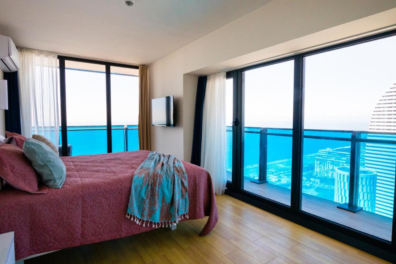G-Point City Beach Батуми Экстерьер фото